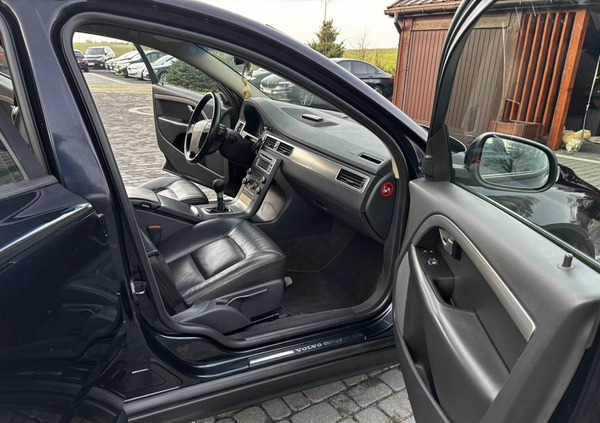 Volvo V70 cena 22800 przebieg: 338000, rok produkcji 2009 z Kisielice małe 211